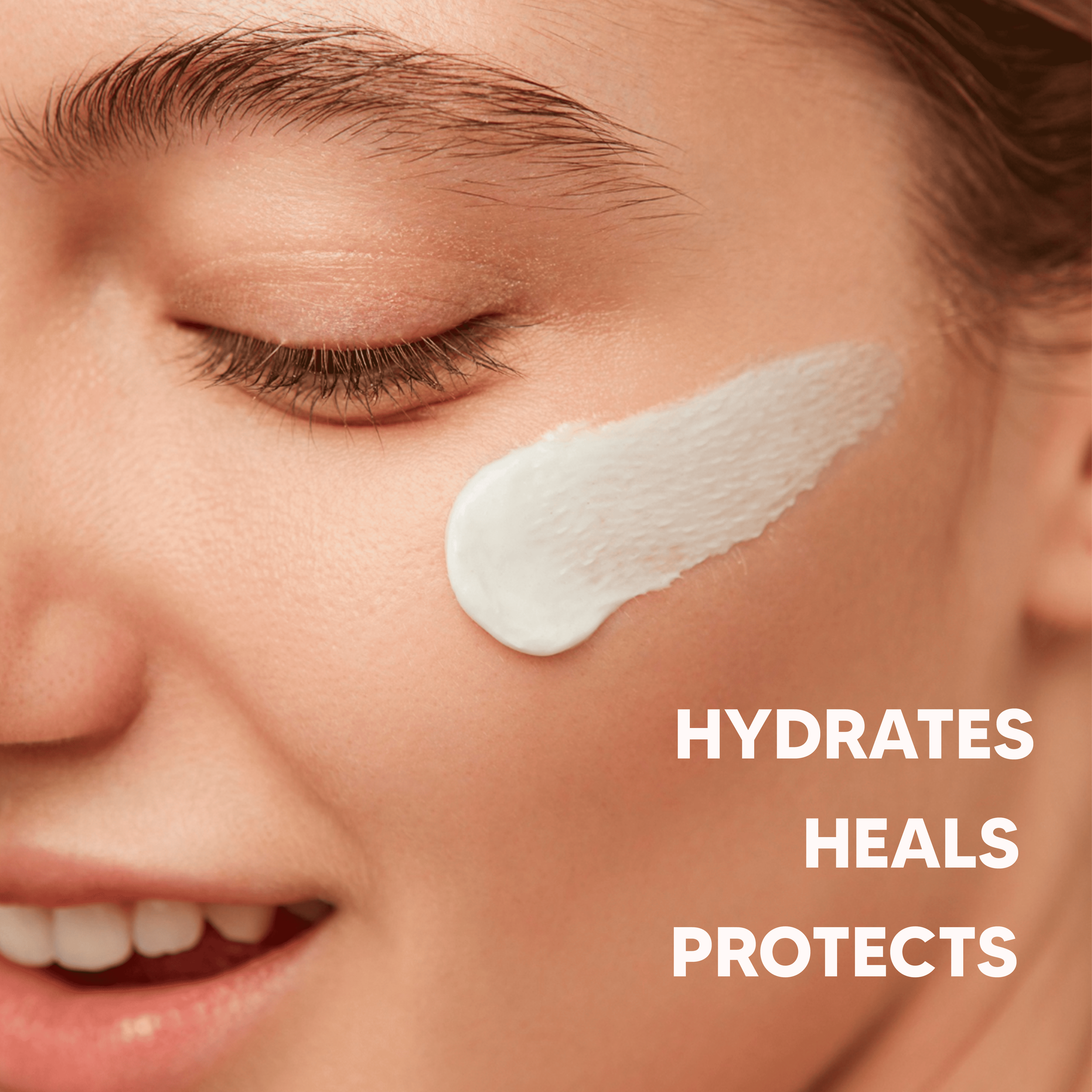 Ultralight Snail Mucin SPF50 PA+++ Sunscreen with Ceramides, Zinc Oxide & Green Tea